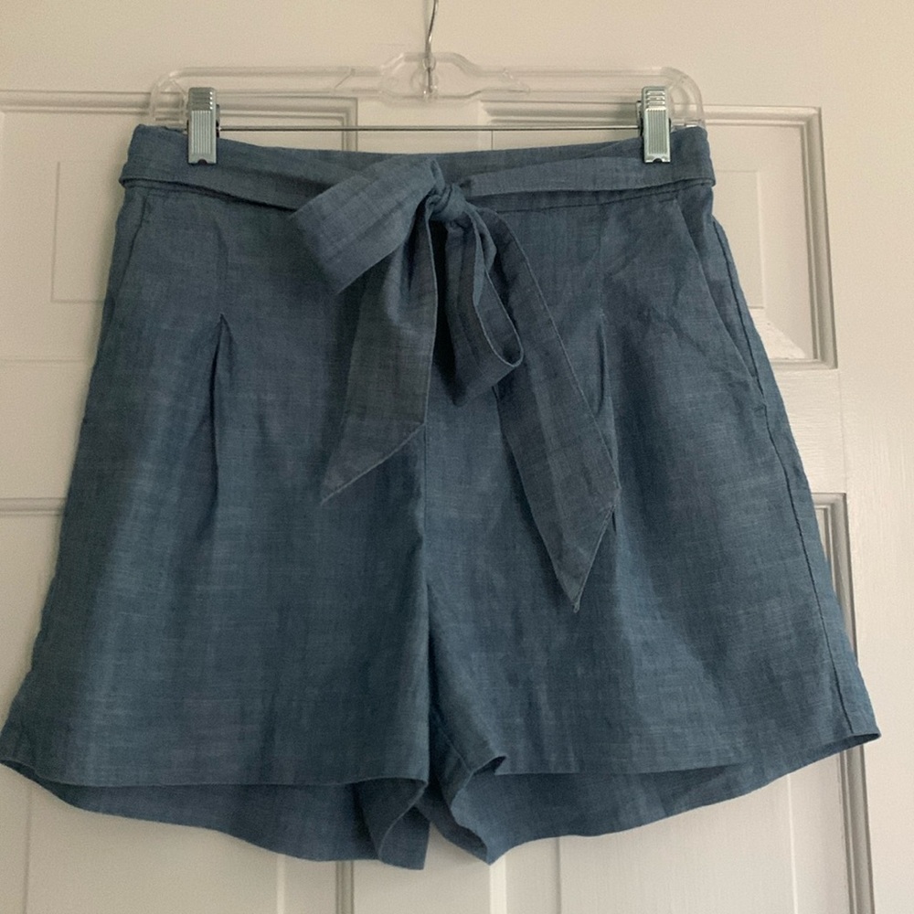 J Crew excellent  condition chambray shorts